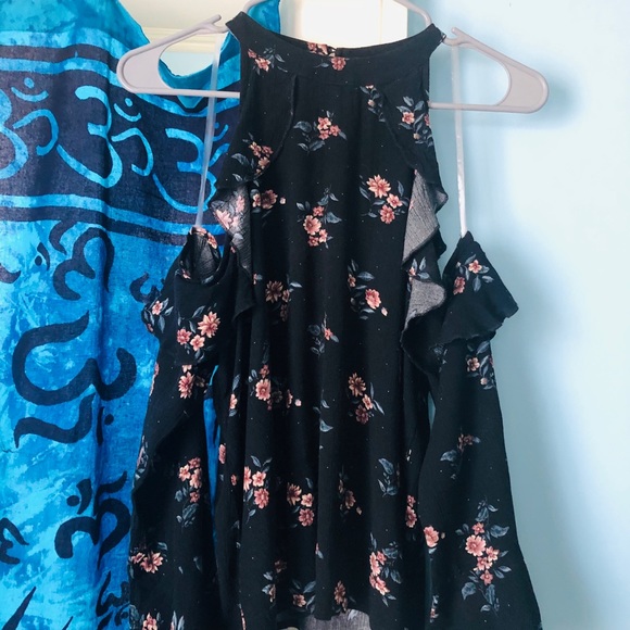 Floral blouse - Picture 1 of 6